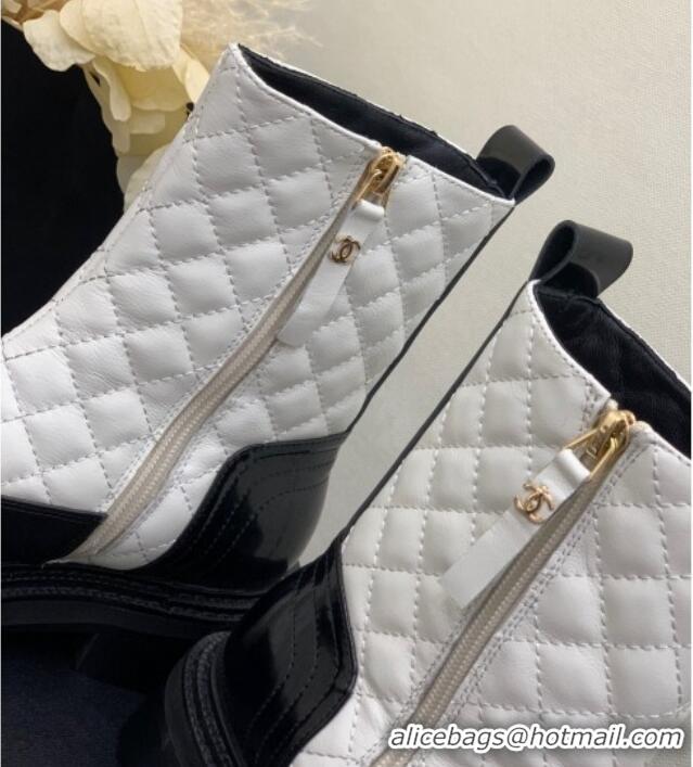 Best Grade Chanel Quilted and Lambskin Ankle Boots with Slide Zip White 103103