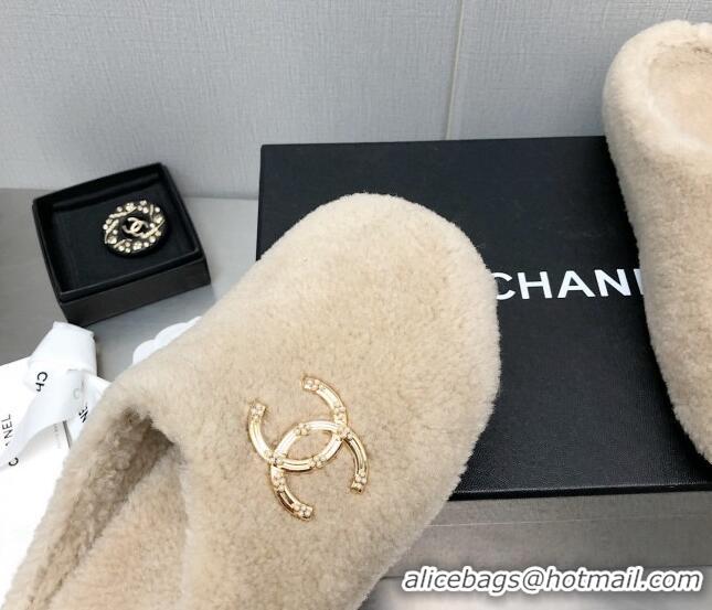 Stylish Chanel Shearling Flat Mules White 110409