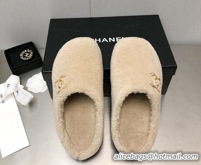 Stylish Chanel Shearling Flat Mules White 110409