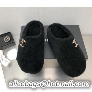 Sumptuous Chanel Shearling Flat Mules Black 110410