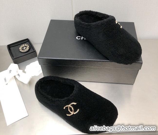 Sumptuous Chanel Shearling Flat Mules Black 110410