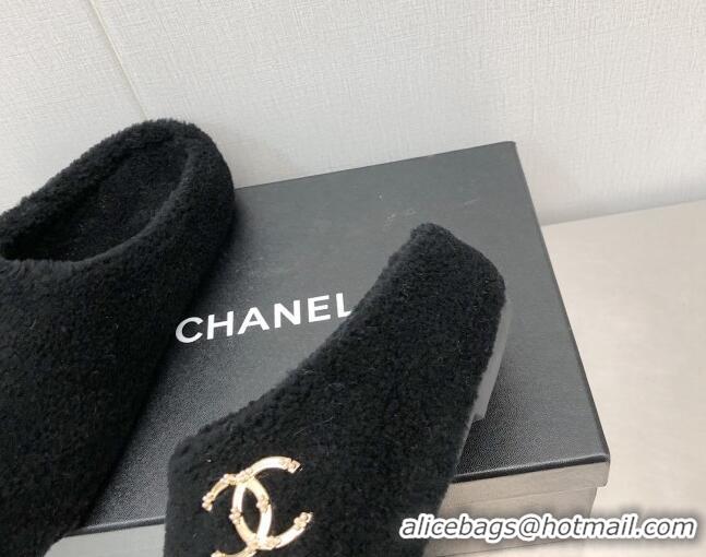 Sumptuous Chanel Shearling Flat Mules Black 110410