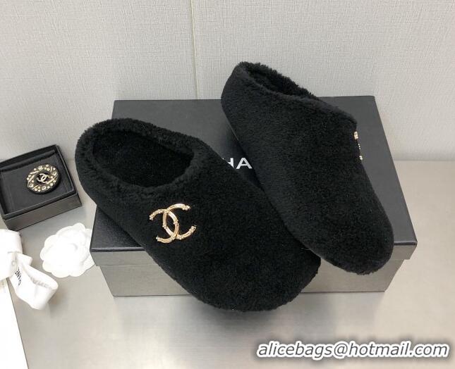 Sumptuous Chanel Shearling Flat Mules Black 110410