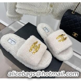 Perfect Chanel Fur Flat Slide Sandals with Metal CC White 112806