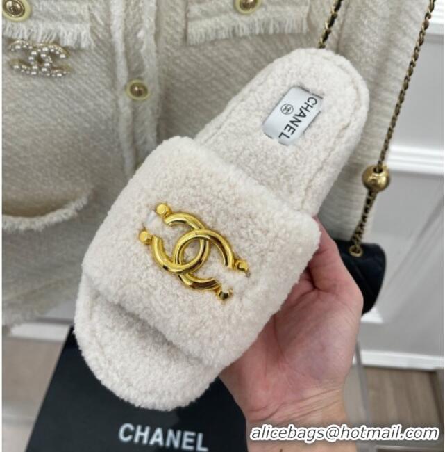 Perfect Chanel Fur Flat Slide Sandals with Metal CC White 112806