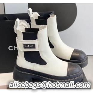 Sumptuous Chanel Calf Leather Ankle Boots with CHANEL Band White 112809