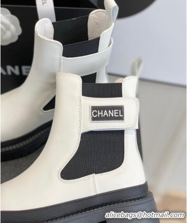 Sumptuous Chanel Calf Leather Ankle Boots with CHANEL Band White 112809