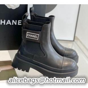 Charming Chanel Calf Leather Ankle Boots with CHANEL Band Black 112810