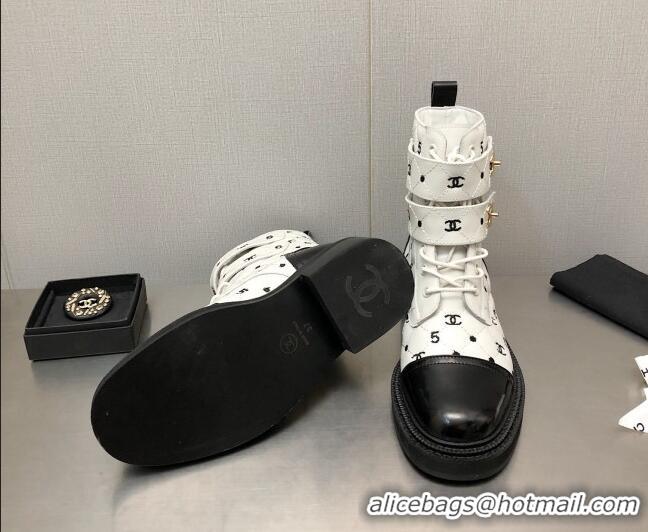 Best Grade Chanel CC 5 Leather Ankle Boots White 112813