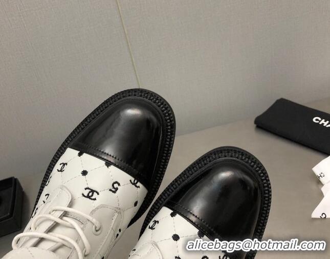 Best Grade Chanel CC 5 Leather Ankle Boots White 112813