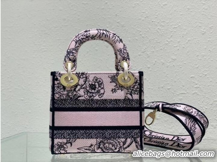 Traditional Specials DIOR MINI LADY D-LITE BAG Embroidery M0500BZ-3