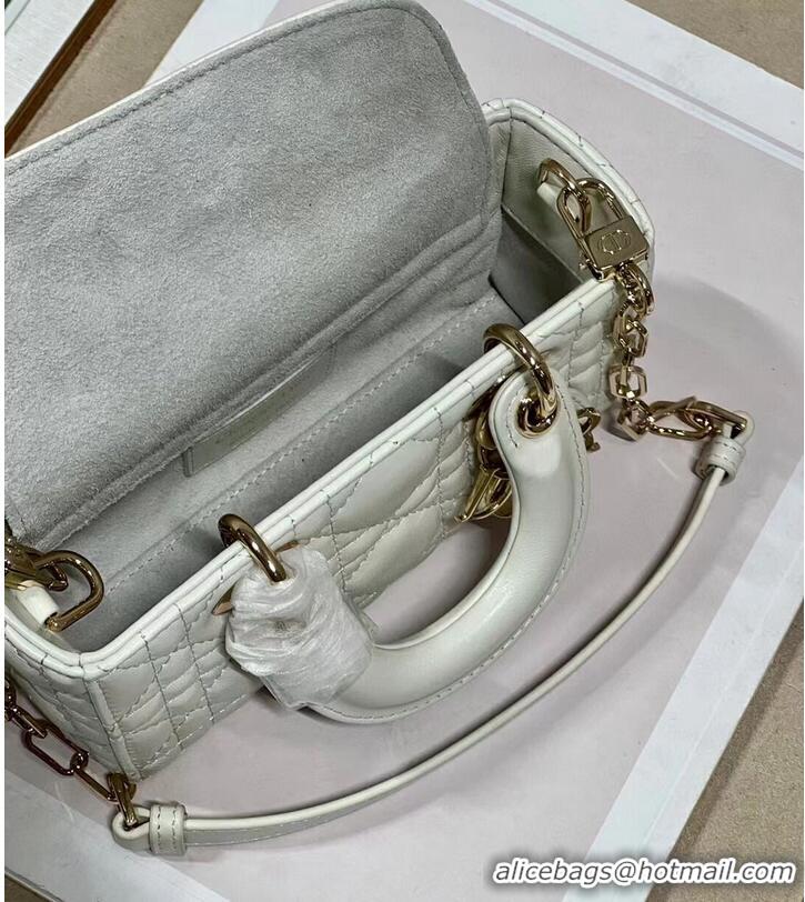 Top Quality MINI DIOR LADY D-JOY BAG Cannage Lambskin M0540ONG white