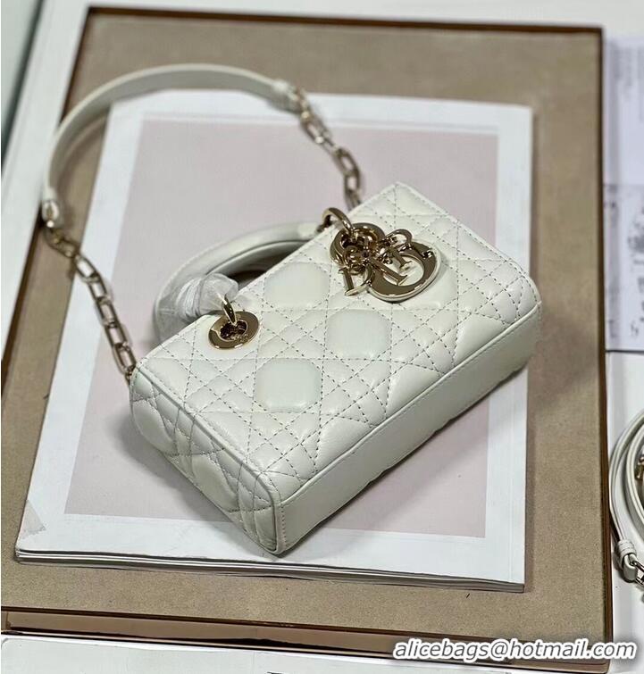 Top Quality MINI DIOR LADY D-JOY BAG Cannage Lambskin M0540ONG white