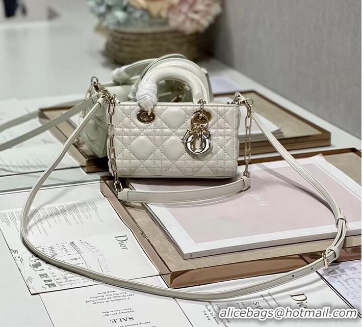 Top Quality MINI DIOR LADY D-JOY BAG Cannage Lambskin M0540ONG white