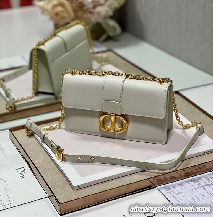 Pretty Style DIOR 30 MONTAIGNE EAST-WEST BAG WITH CHAIN Calfskin M9334 Latte