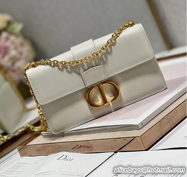 Pretty Style DIOR 30 MONTAIGNE EAST-WEST BAG WITH CHAIN Calfskin M9334 Latte