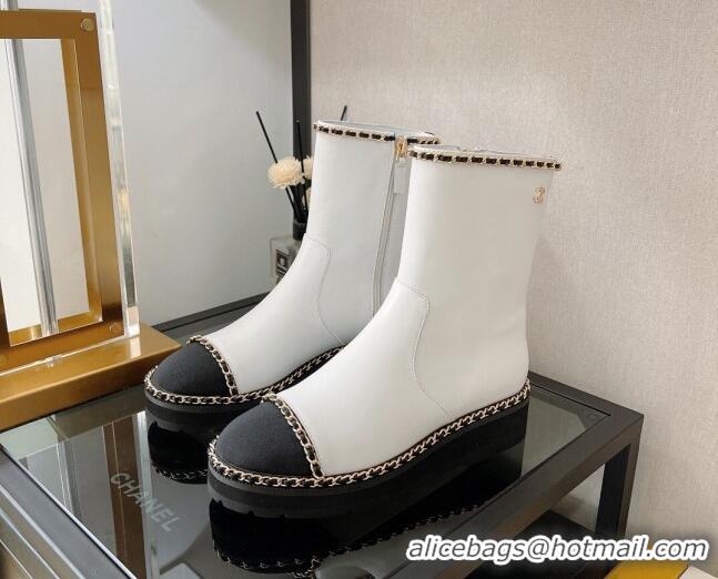 Luxury Chanel Lambskin Ankle Boots with Chain Trim White 112826