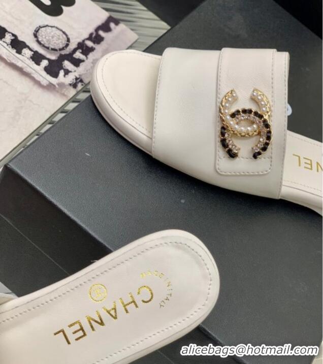 Classic Hot Chanel Leather Flat Slide Sandals with CC Charm White 112836