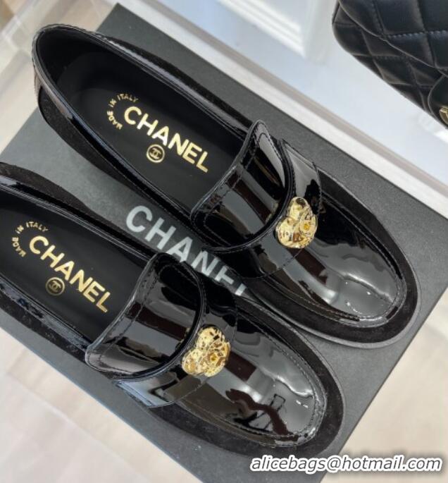 Luxurious Chanel Patent Leather and CC Suede Loafers with Love Charm G39697 Black