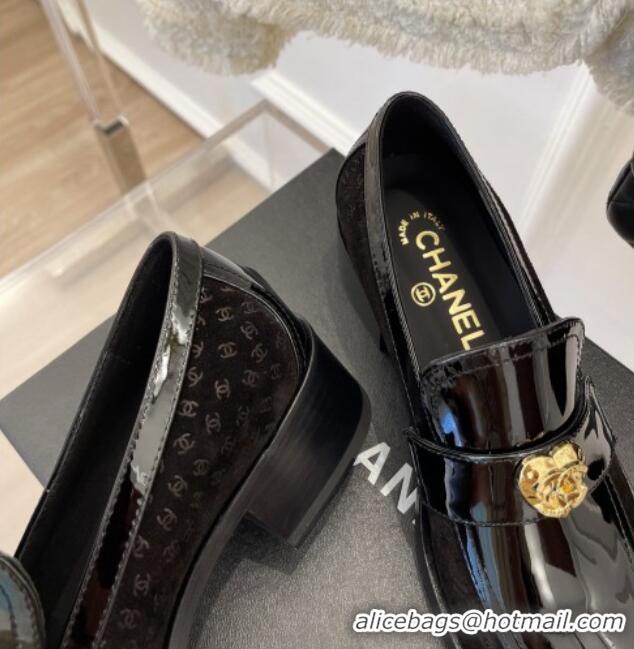 Luxurious Chanel Patent Leather and CC Suede Loafers with Love Charm G39697 Black