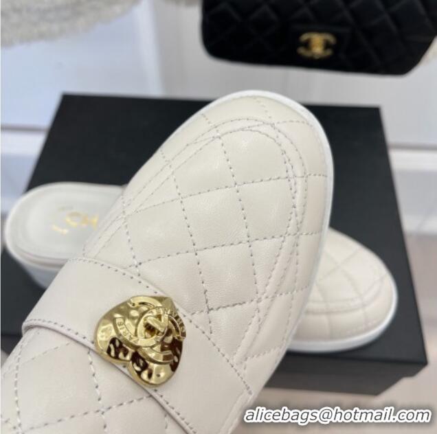 Popular Style Chanel Quilted Lambskin Mules with Love Charm White 220174