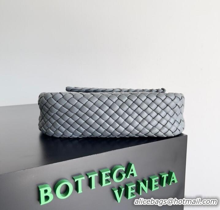 Shop Promotional Bottega Veneta Small padded intreccio leather shoulder bag 709418 Thunder