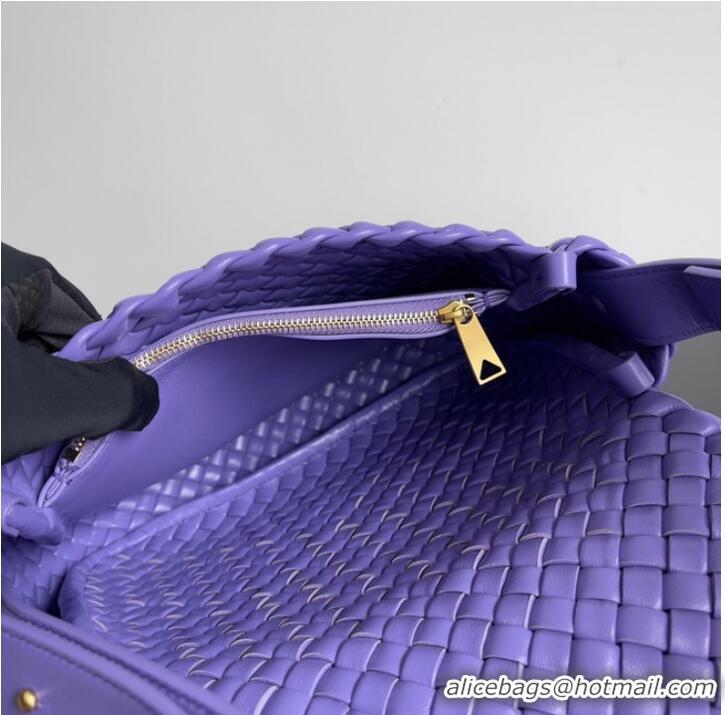 Shop Discount Bottega Veneta Small padded intreccio leather shoulder bag 709418 Purple