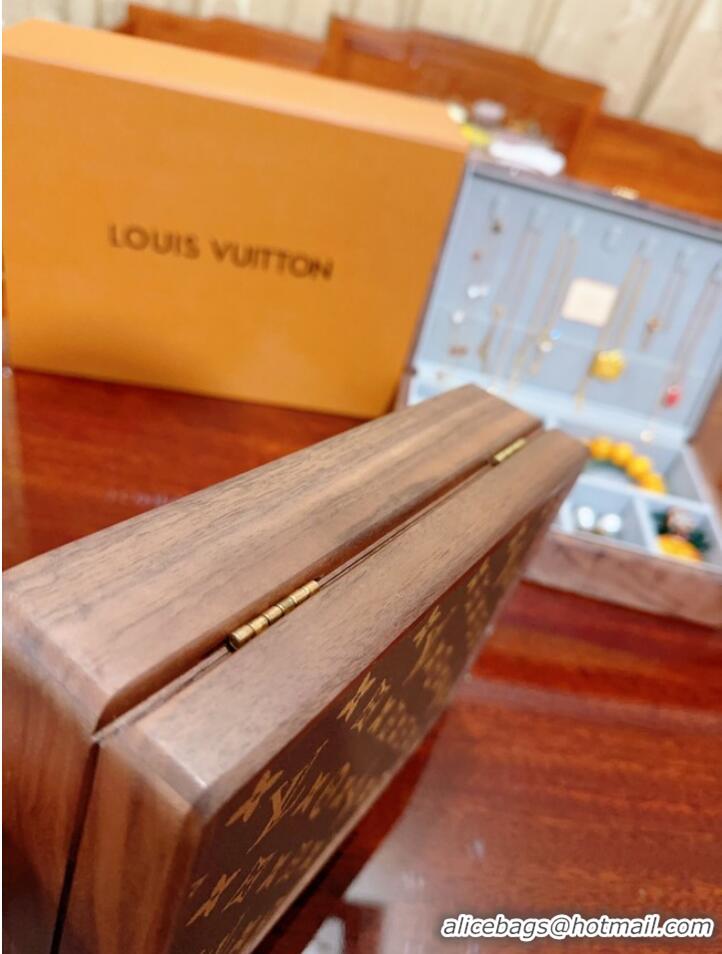 Reasonable Price Louis Vuitton NICE JEWELRY CASE M44186