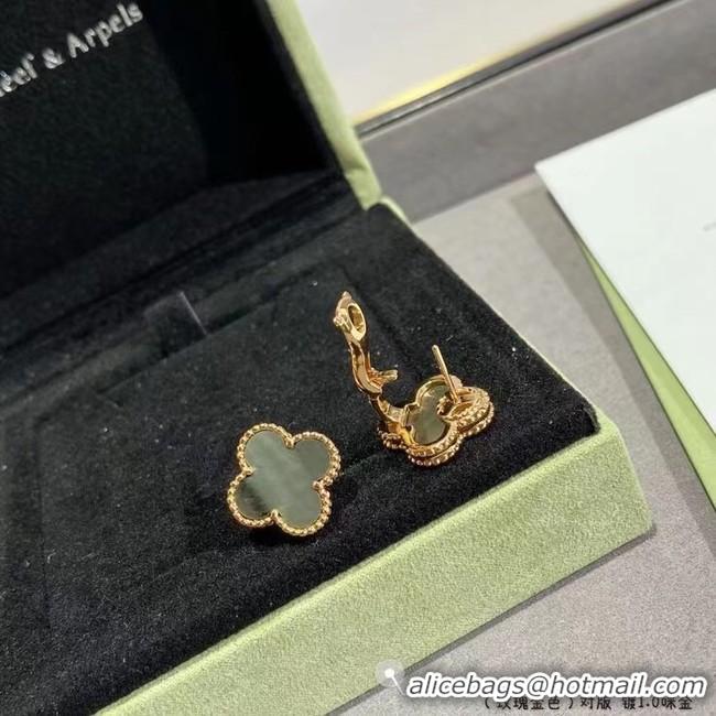 Good Product Van Cleef & Arpels Earrings CE7995