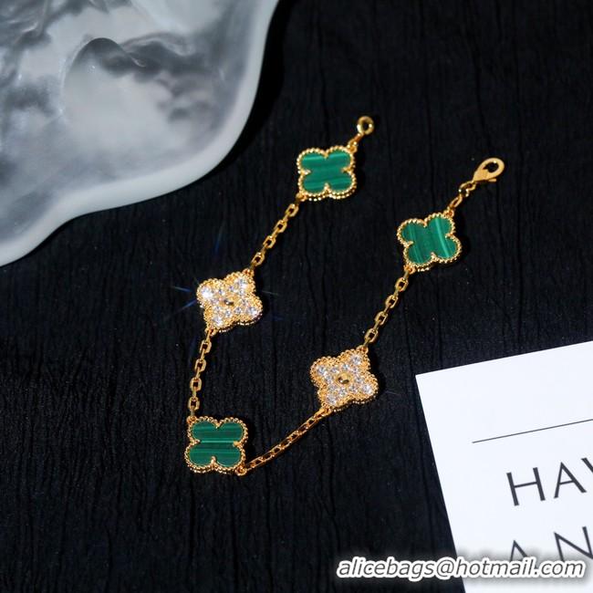 Stylish Van Cleef & Arpels Bracelet CE9145