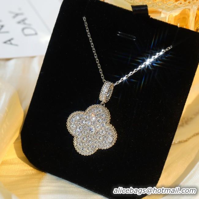 Stylish Van Cleef & Arpels Necklace CE9851