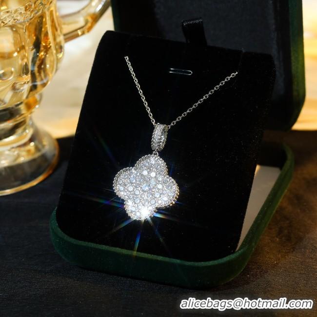 Stylish Van Cleef & Arpels Necklace CE9851