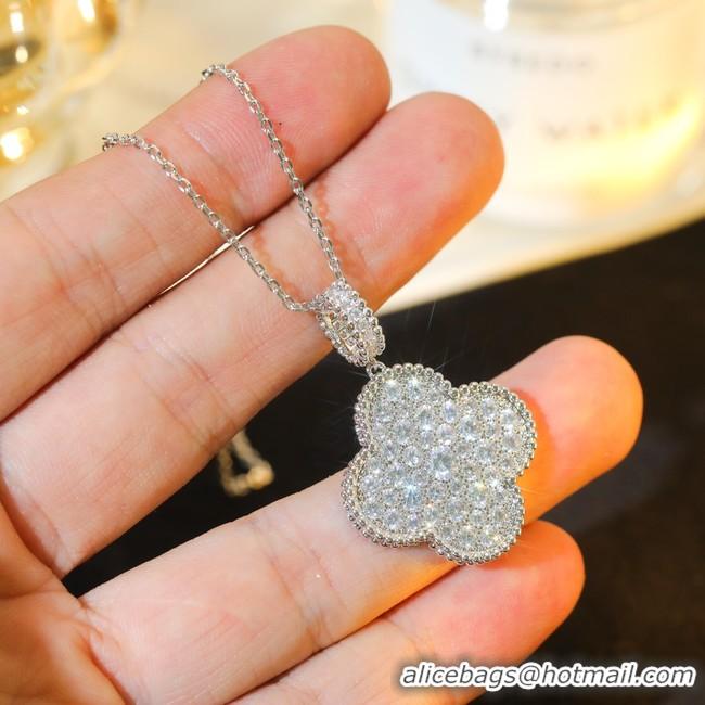 Stylish Van Cleef & Arpels Necklace CE9851