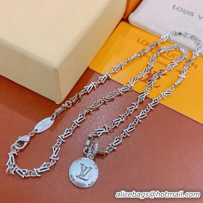 Sumptuous Louis Vuitton Necklace CE8207