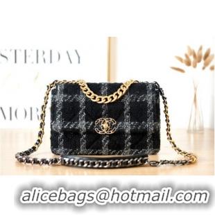 Luxurious CHANEL 19 HANDBAG AS1160&AS1161 black&blue