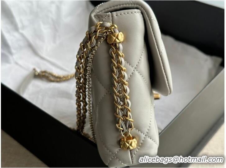 Famous Brand CHANEL FLAP BAG Lambskin & Gold-Tone Metal AS2563 light gray