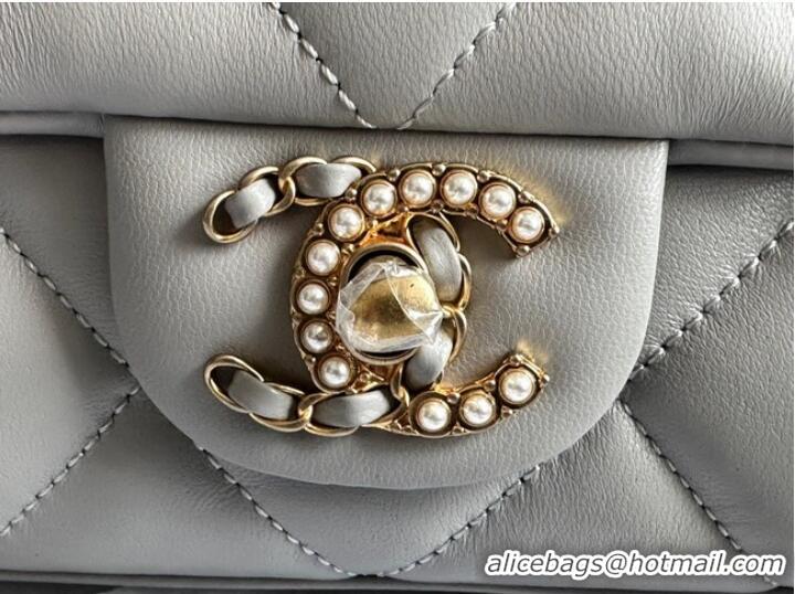 Famous Brand CHANEL FLAP BAG Lambskin & Gold-Tone Metal AS2563 light gray