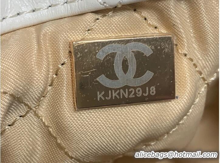 Famous Brand LARGE BACK PACK CHANEL 22 AS3313 WHITE&GOLD