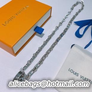 Good Quality Louis Vuitton Necklace CE9071