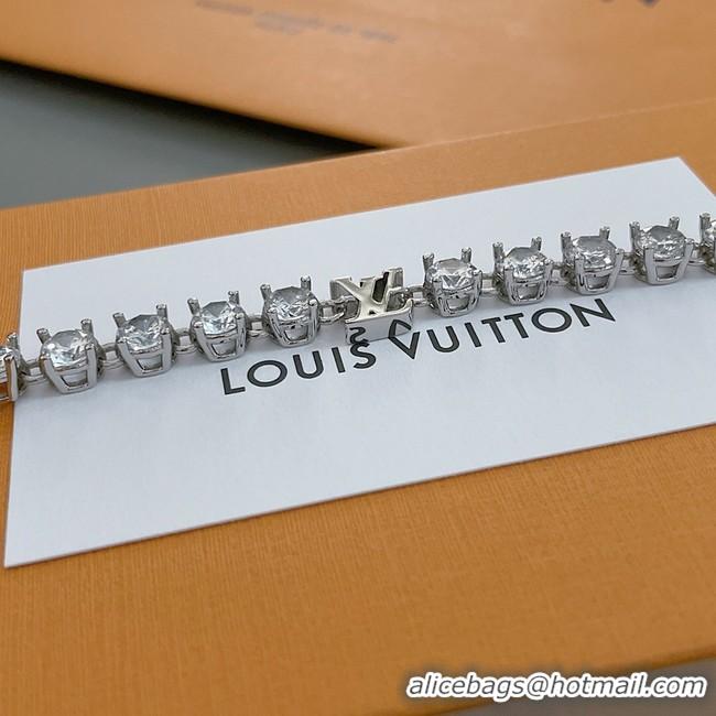 Sophisticated Louis Vuitton Bracelet CE9671