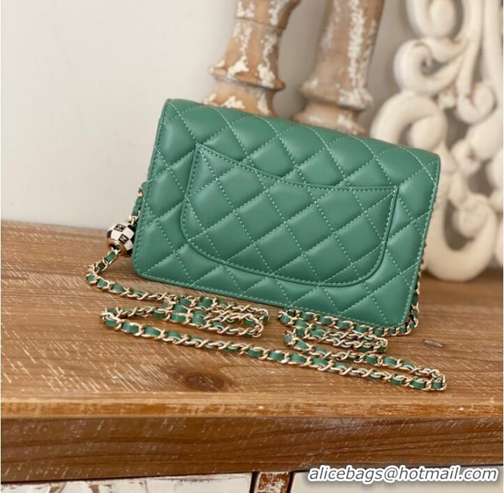 Famous Brand CHANEL WALLET ON CHAIN AP1450 GREEN