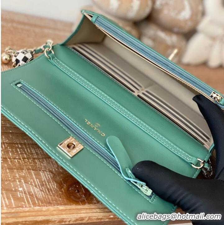 Famous Brand CHANEL WALLET ON CHAIN AP1450 GREEN