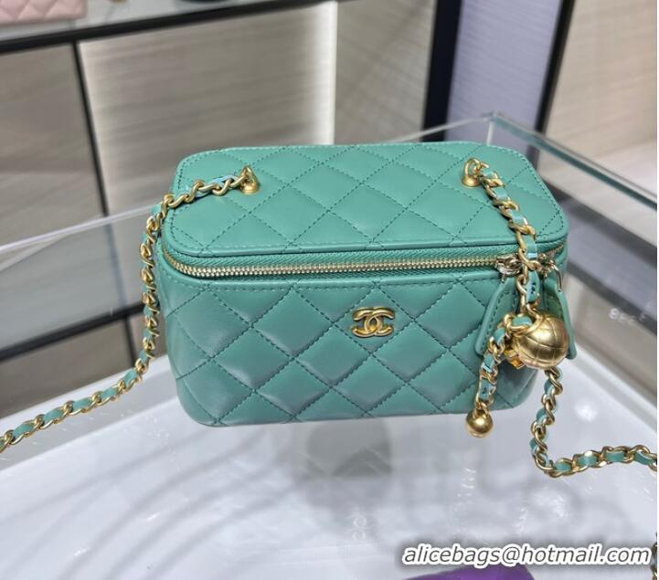 Top Design CHANEL VANITY WITH CHAIN 68106 green