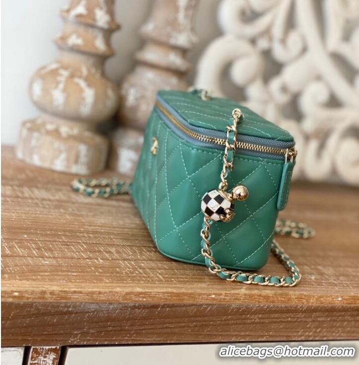 New Fashion CHANEL VANITY WITH CHAIN 81242 green