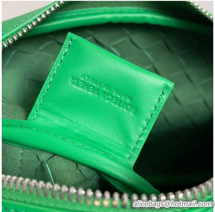 Promotional Bottega Veneta camera bag A66655 green