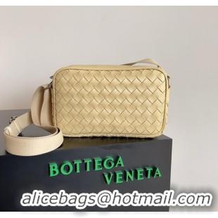 Shop Promotional Bottega Veneta camera bag A66655 apricot