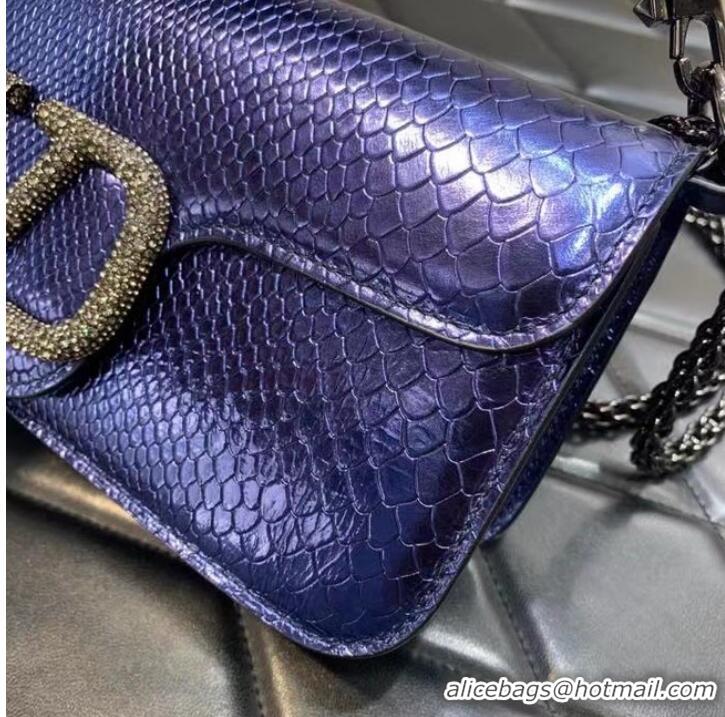 Shop Promotional VALENTINO Loco Crystal bag 2B0K30 dark blue