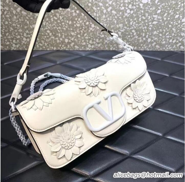 Good Product VALENTINO FLORAL TRIM LOCO BAG WB0K30P WHITE