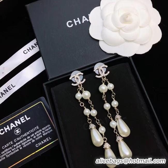 Stylish Chanel Earrings CE7665