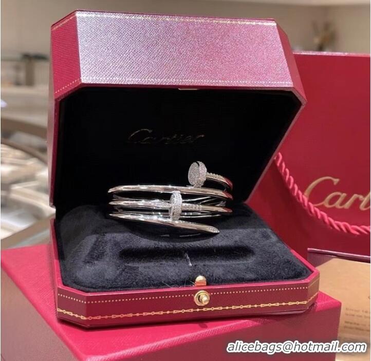 Buy Fashionable Cartier Bracelet CE7724